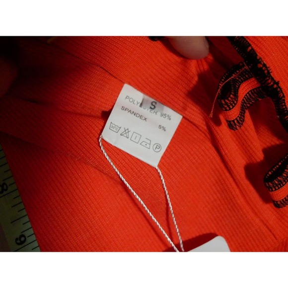 Do My Self Crop Top Trendy Design Orange Black Lace Front Woman Size Small - Picture 4 of 6